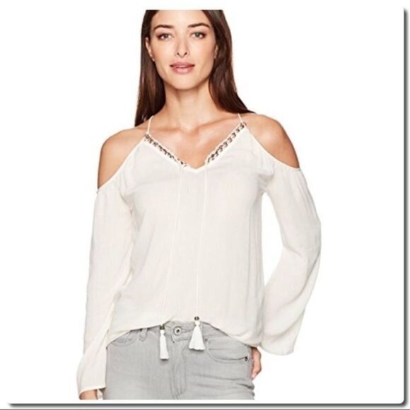 JESSICA Simpson Elise Cold Shoulder Blouse - Picture 5 of 5
